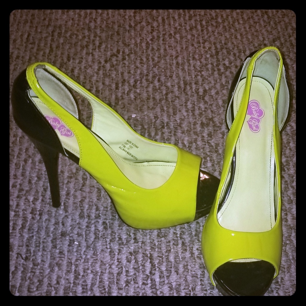 High heel shoes